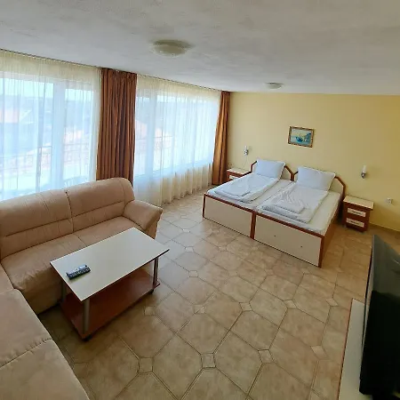 Polikseni 3* Sosopol