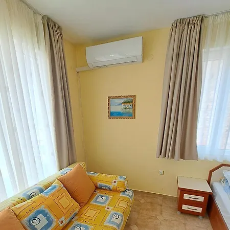 Polikseni 게스트하우스