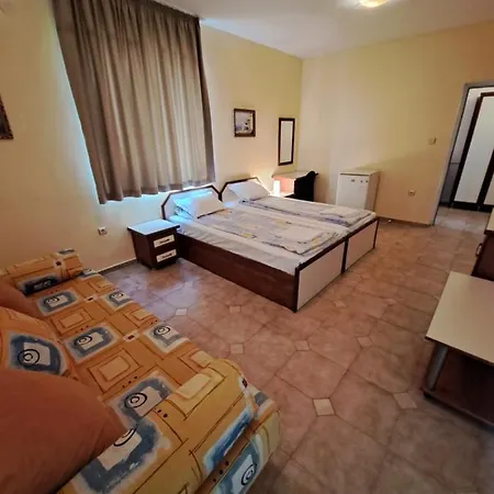 게스트하우스 Polikseni