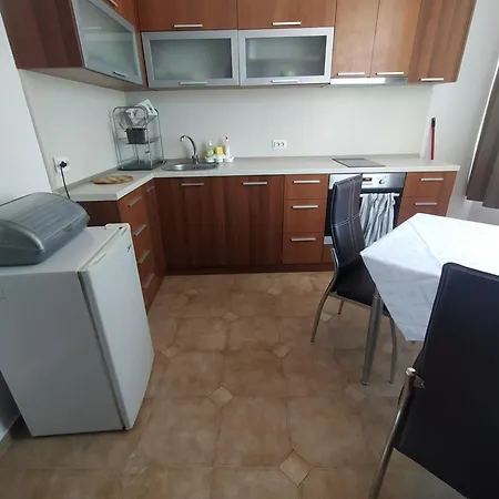 Vendégház Polikseni *
