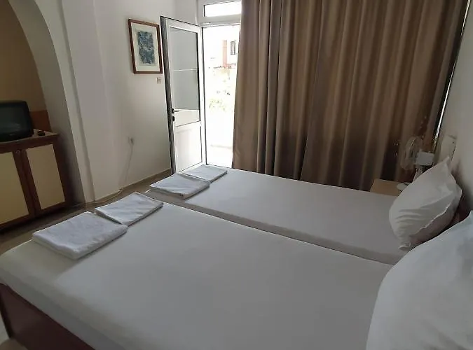 Polikseni Vendégház 3*