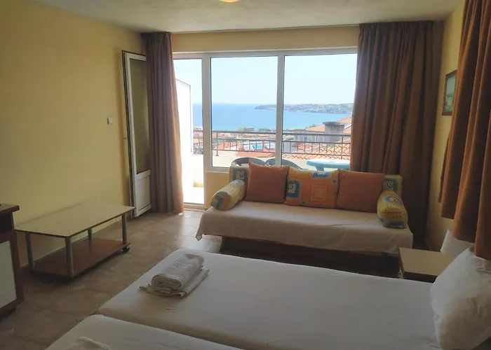 Vendégház Polikseni